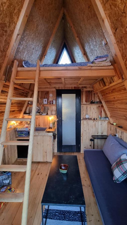 A Pine Vikendica U Srcu Zapadne Srbije