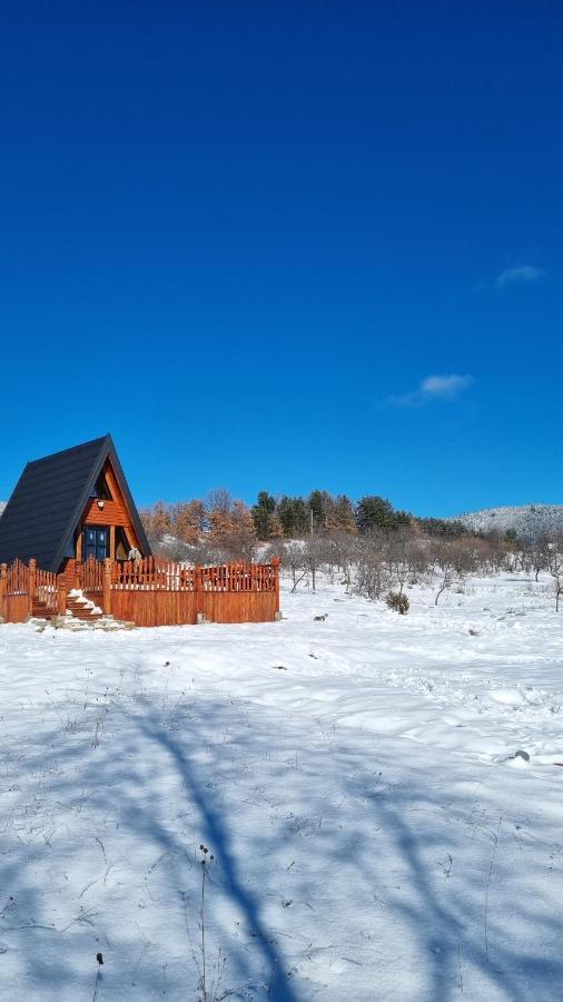 A Pine Vikendica U Srcu Zapadne Srbije Chalet Nova Varos